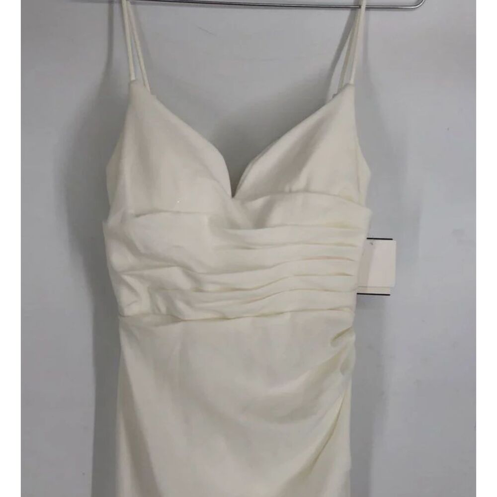 NWT David's Bridal DB Studio Women's White Maxi Dress - Size 4 Wedding, Prom - Picture 3 of 11